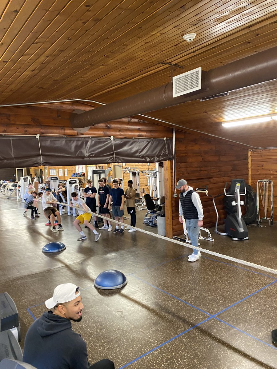 GoldenLionFoot1's tweet photo. Competition Thursday! Proud of all the Iron Lions who’ve been putting the work in! https://t.co/PVOdD1BcvF