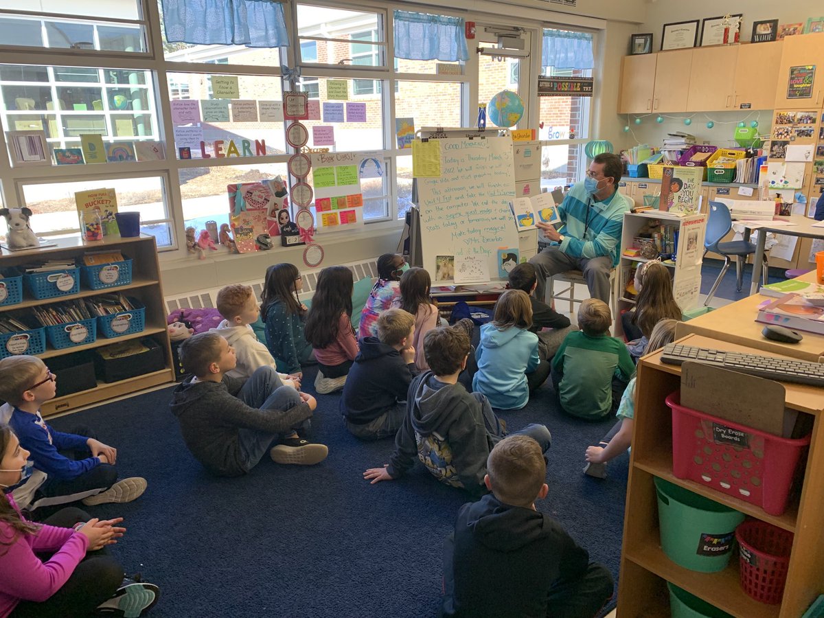 MrsDecerbo3rd tweet media