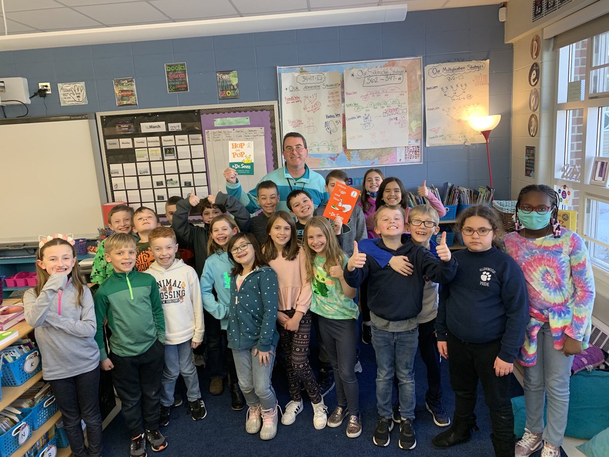 MrsDecerbo3rd tweet media