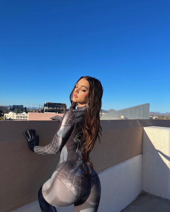 Watch senyamarin's leaked NSFW photo on TwXstars