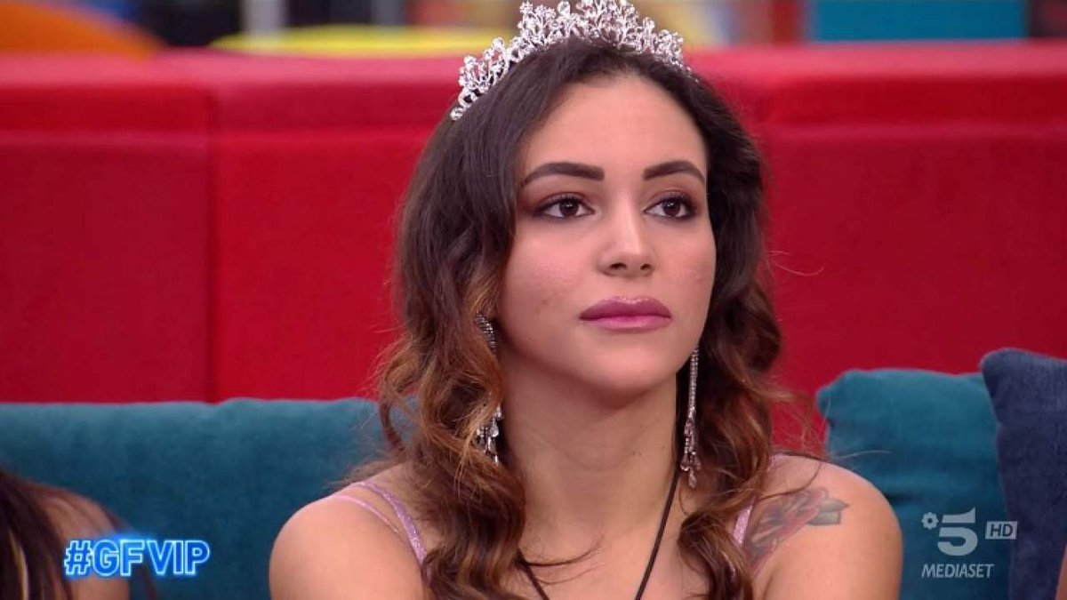 Mariolino_22's tweet photo. Jessica DEVE seriamente vincere questa edizione senza infamia e senza lode. #Jessvip #jeru #gfvip https://t.co/rU5WHUzyul