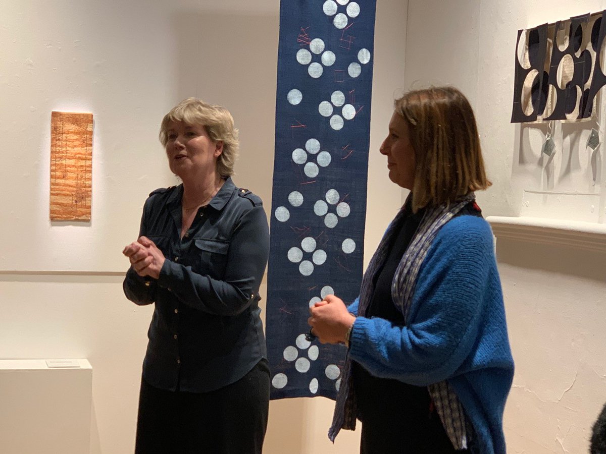 Wonderful TANSA-2 Process #textileart <a href="/southhillpark/">South Hill Park</a> all <a href="/UniCreativeArts/">University for the Creative Arts</a> PG Textile graduates Highly recommended! Below images discussion #LesleyMillar &amp; #LouciaManopoulou and Opening Beverly Ayling-Smith <a href="/BeverlyAS1/">Beverly Ayling-Smith</a> <a href="/UCAROffice/">UCA Research & Innovation</a> <a href="/Textile_Society/">The Textile Society (UK)</a> @textile_study @PrismTextiles