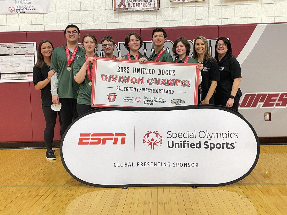 Mrs. Pinkerton tweet media