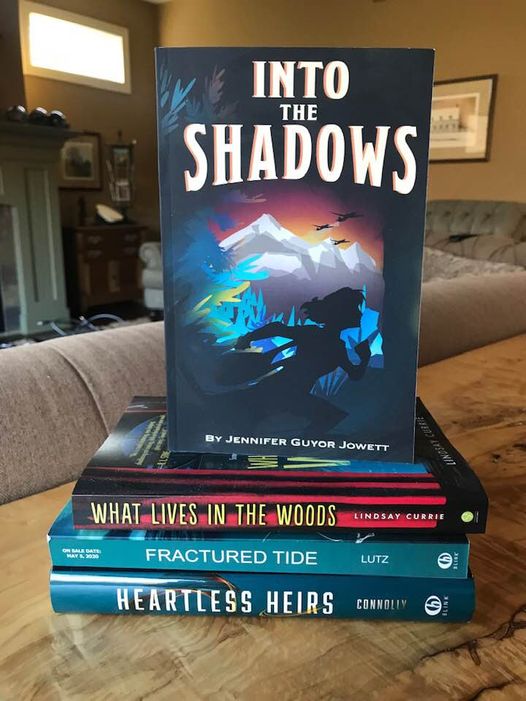 JenGuyorJowett's tweet photo. In celebration of March is Reading Month, I'll be doing several book #giveaways. Up first, Into the Shadows, What Lives in the Woods, Fractured Tide, and Heartless Heirs. @lindsayncurrie @LeslieKarenLutz @MarcyKate 
F/RT/Tag a friend. Ends 3/5 at noon EST. https://t.co/JKZdnM2Wf7