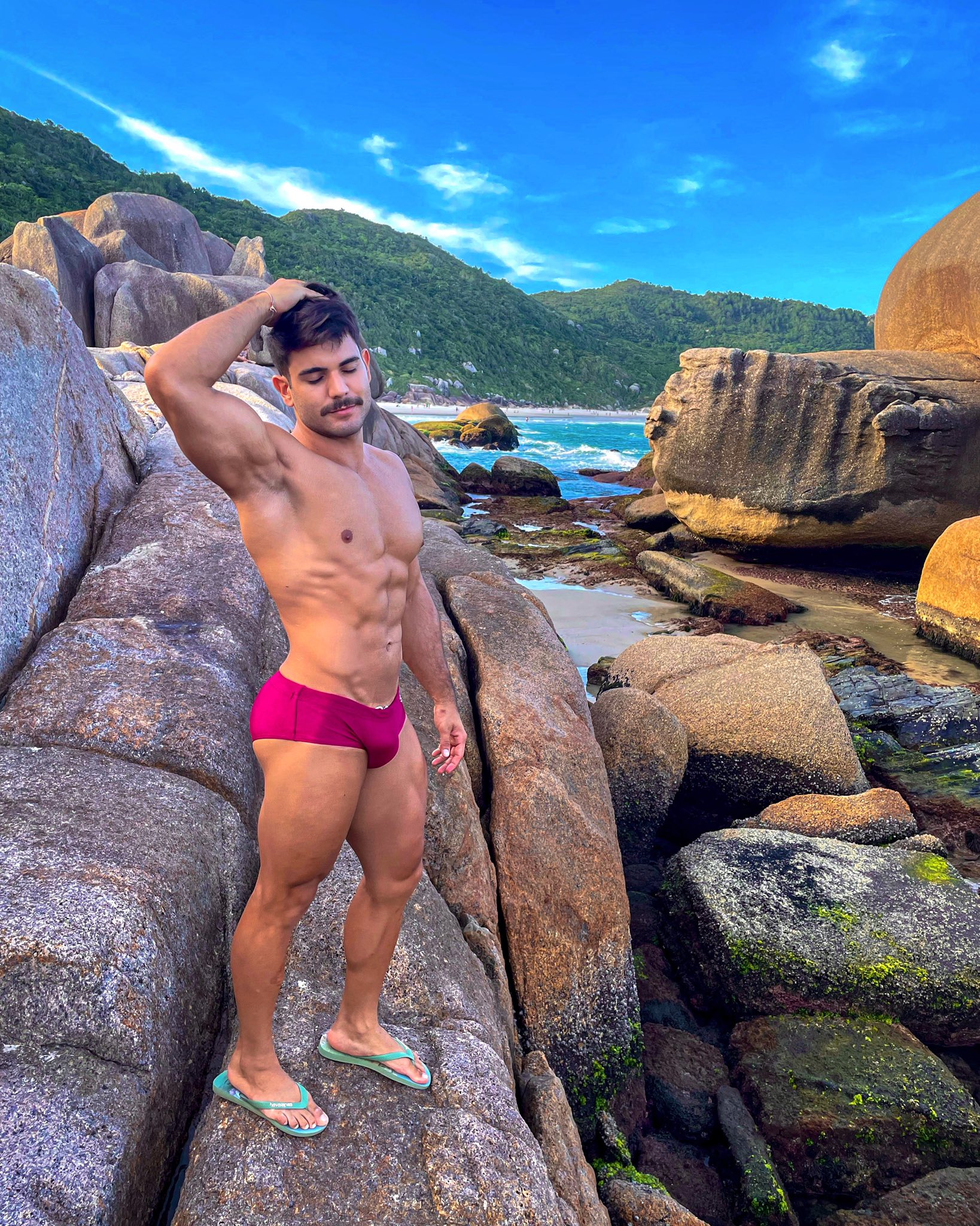 FM9WlpcXMAA34eD?format=jpg&name=large