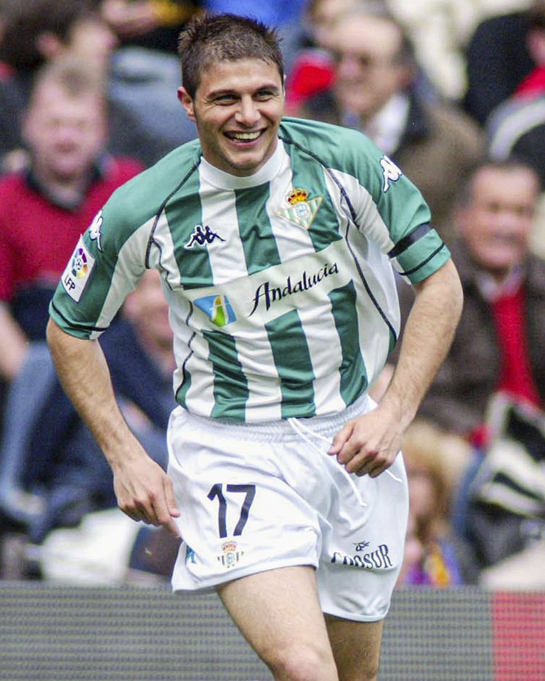 B R Football Joaquin Won The Copa Del Rey With Real Betis In 05 When He Was 23 He Has A Chance To Win It Again In 22 At The Age