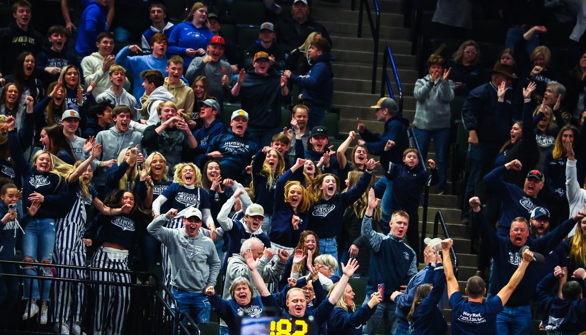 sportsdr44's tweet photo. Jackson County Central wrestling fans know how to celebrate. Photo courtesy of Xcel Energy Center. https://t.co/xgHjdO8yRq