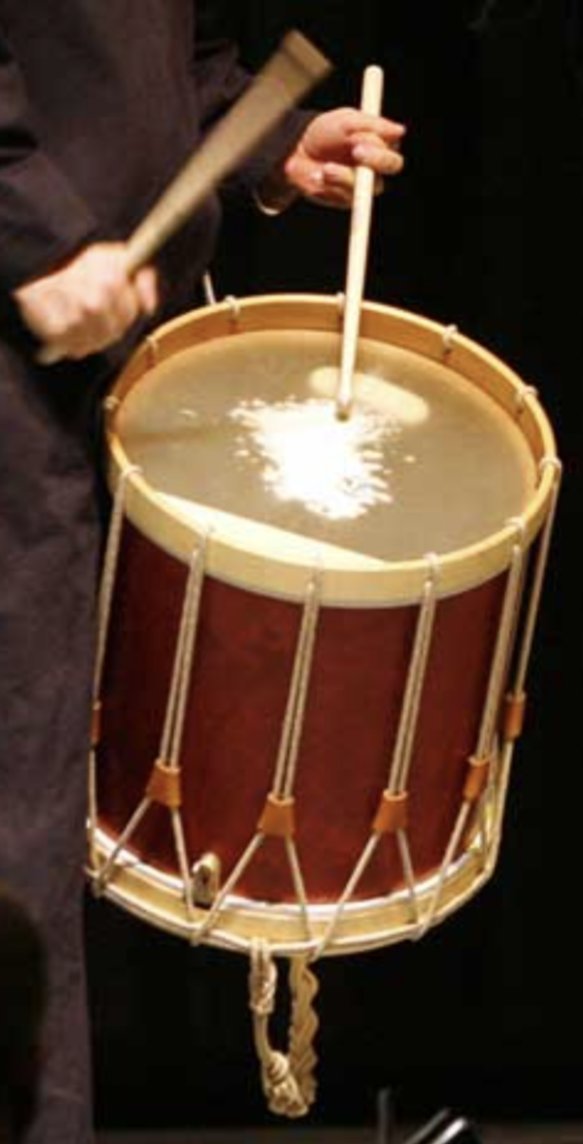 Lieber <a href="/Bucheli_Meteo/">Thomas Bucheli</a>,  Kalbfelle mögen es so gar nicht, wenn sie bei Feuchtigkeit/Wasser betrommelt werden ... wie dürfen sich diese Felle auf die Tage vom 7.-9.3.22 vorbereiten?