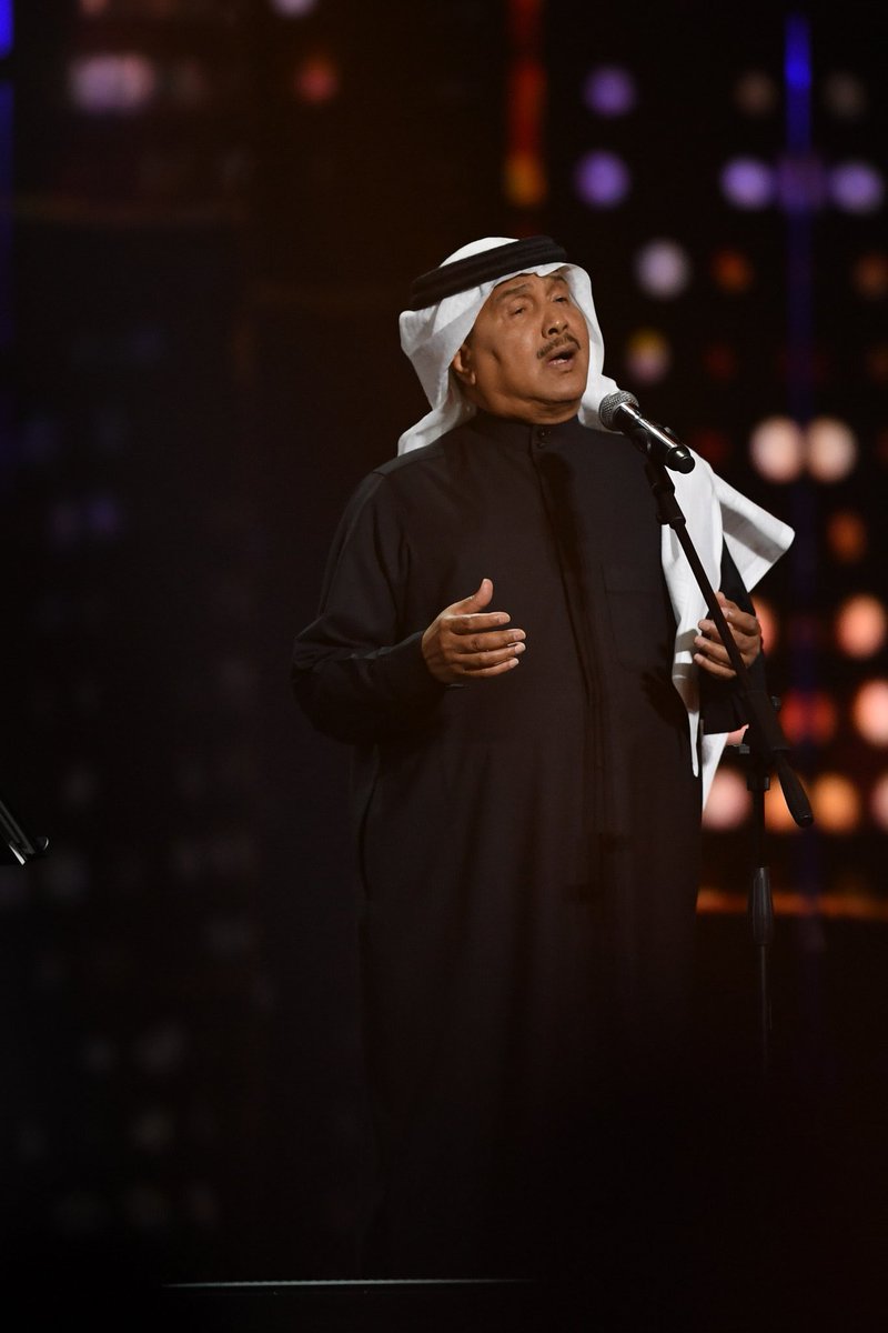 mloookh_m's tweet photo. 1-كلك نظر 
2-كثير أشتقت
3-قسوة 
4-المعازيم 
5-مجموعة إنسان
6-أخطيت
7-ياغالي الأثمان 
8-أيوه قلبي عليك
9-المعاناة
حفل أسطورة العرب #فنان_العرب  #محمد_عبده 3 مارس♥️🇰🇼
#محمد_عبده_في_الكويت 
#ابو_نوره #abdu https://t.co/OX8XnQaEBr
