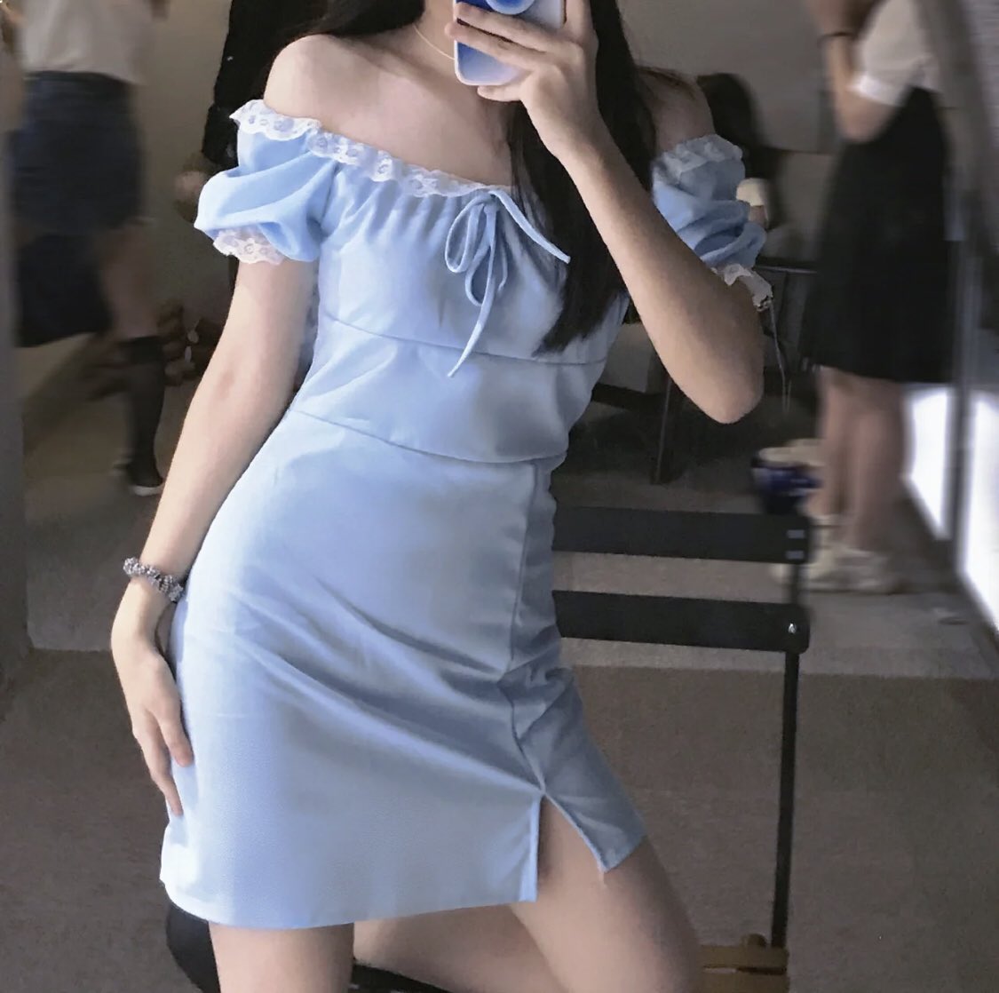 ss17520's tweet photo. #热情女友 好想做爱，我愿以身为剑，斩断男人的心理防线，我愿以淫水，给男人的嘴里增加点味道😋我愿用嘴为光，来净化男人牛子上的肮脏🦭#反差 #人妻 #短裙 #丝袜 https://t.co/SDoh0MWgZd