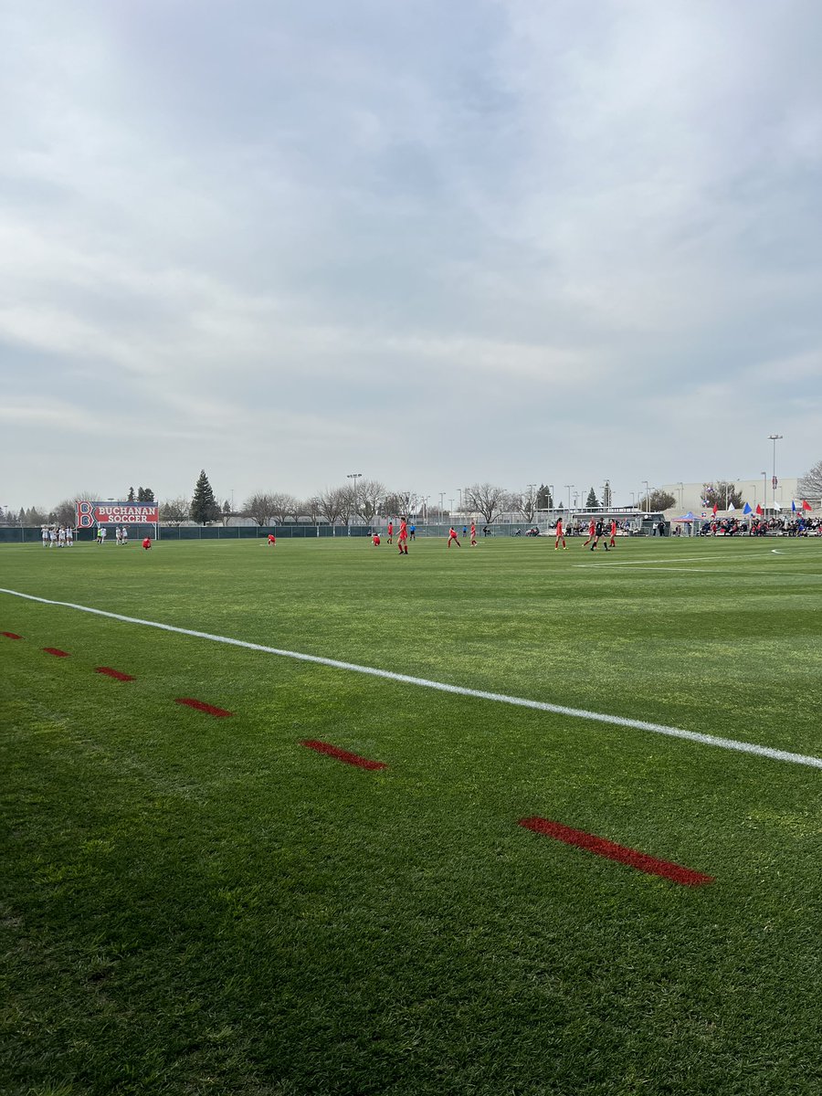 RudyLucio1's tweet photo. We are under way between Buchanan and St. Francis for the CIF State NorCal Semifinal for high school soccer! @CifCentral @CIFState @AllStarGameBen #CIF #CIFCS #Regionals #SJVOA https://t.co/QG6pSxGf7X