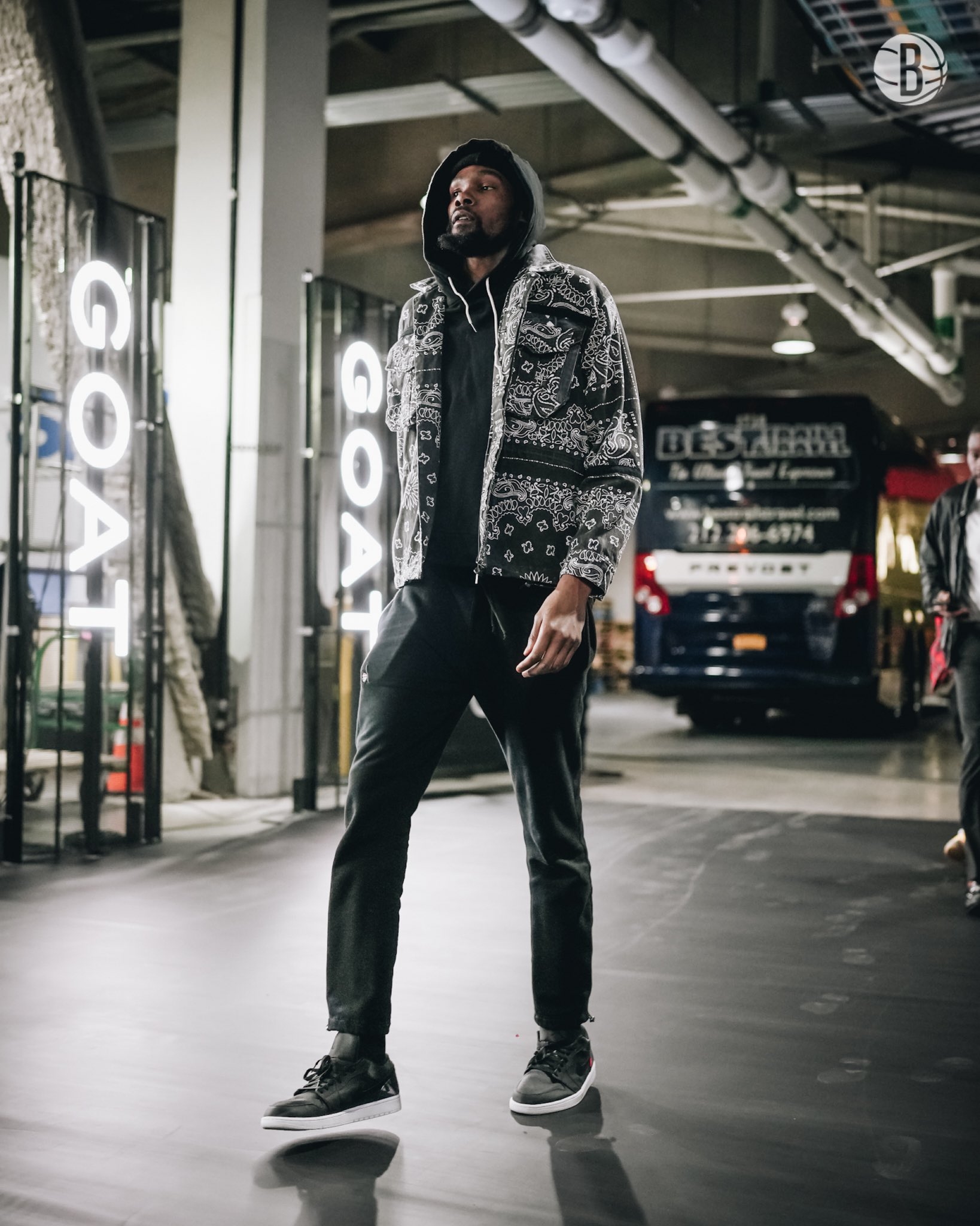 Kevin durant clothes sales