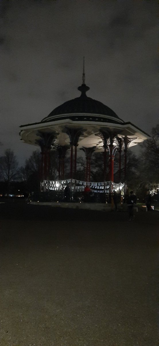 Having spent most of the day at #claphambandstand with the ladies from @surreyvwi it was amazing the response our pendant got. Showing 125 ladies who have been Murdered in past 12 months in UK by men.#rememberthem #walktogether #NoMore