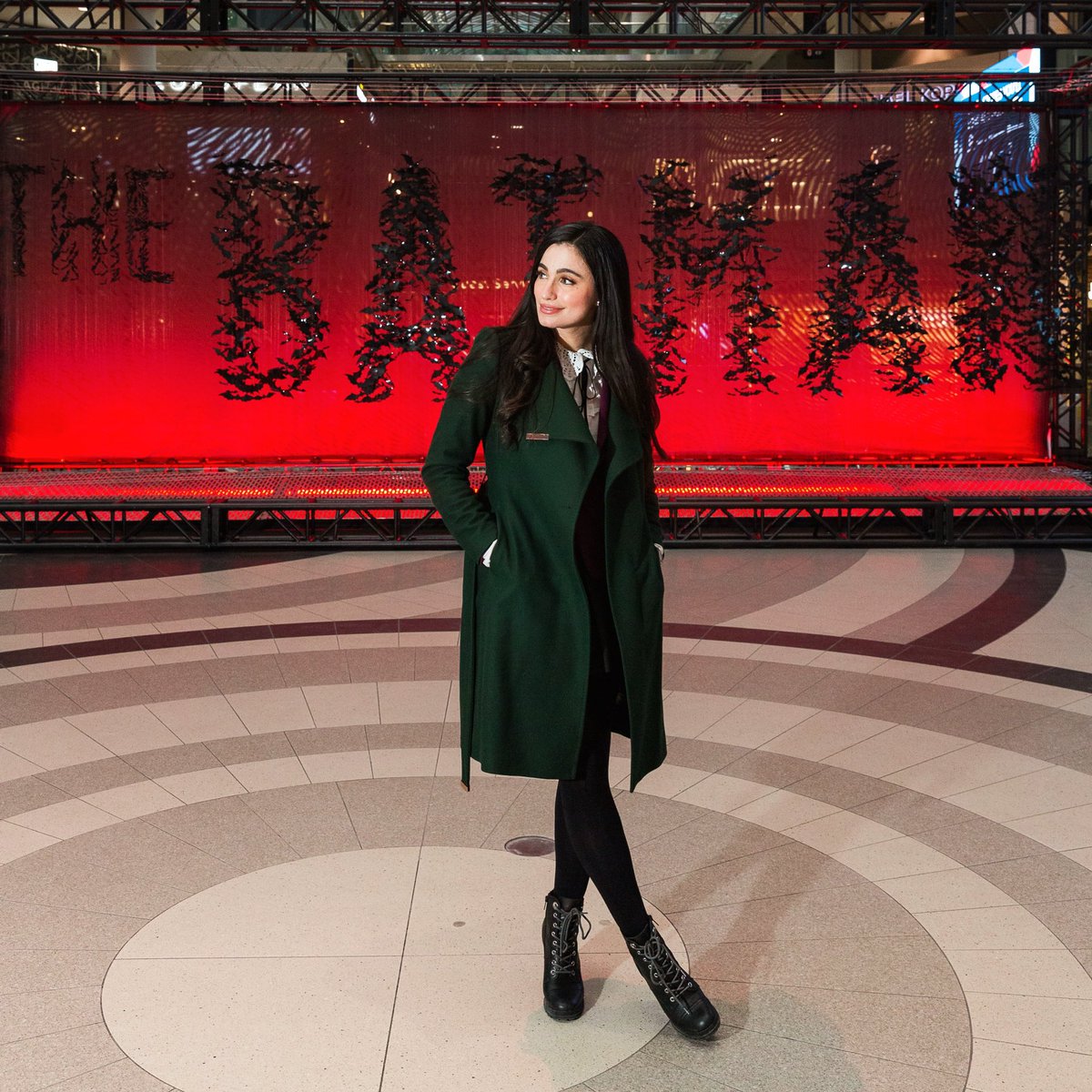 MarissaRoberto's tweet image. But if I ran for Mayor of Gotham.. you’d vote for me, yes? 
I promise to work with #TheBatman to get rid of the liars and dirty, dirty cheats 🤌