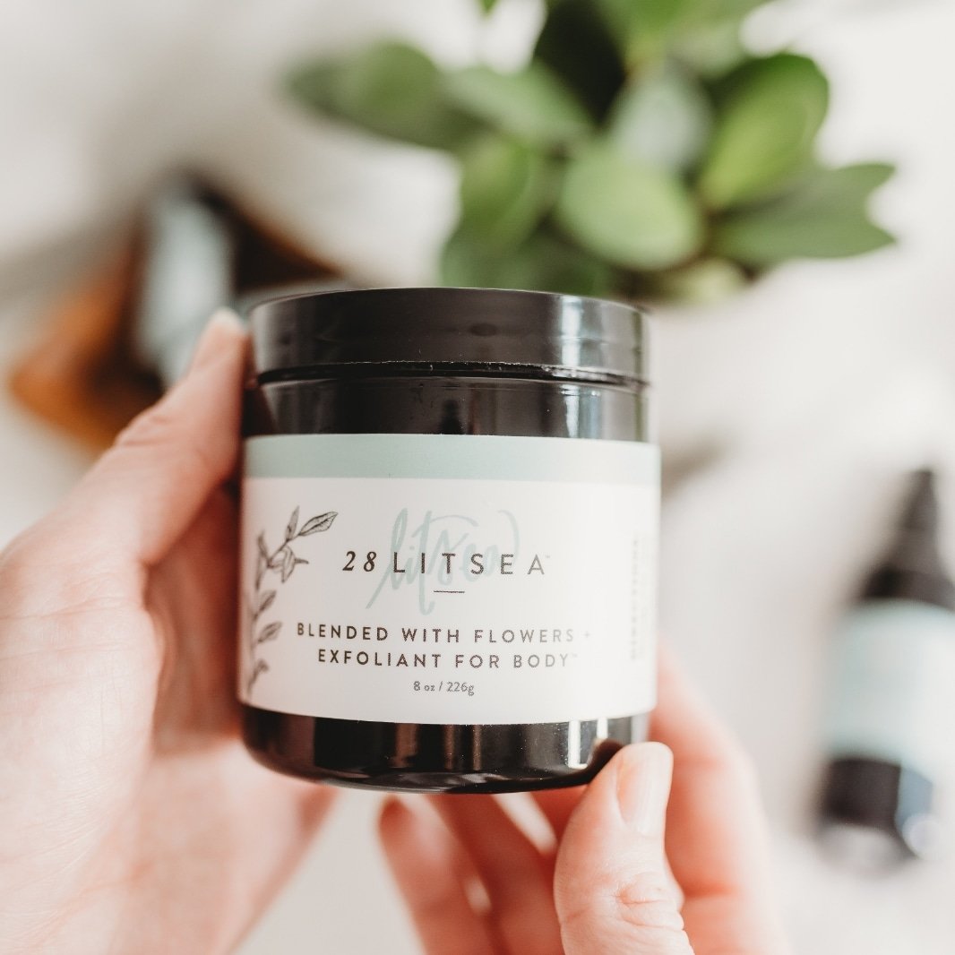 Made with  L O V E 🖤 Can you feel it?