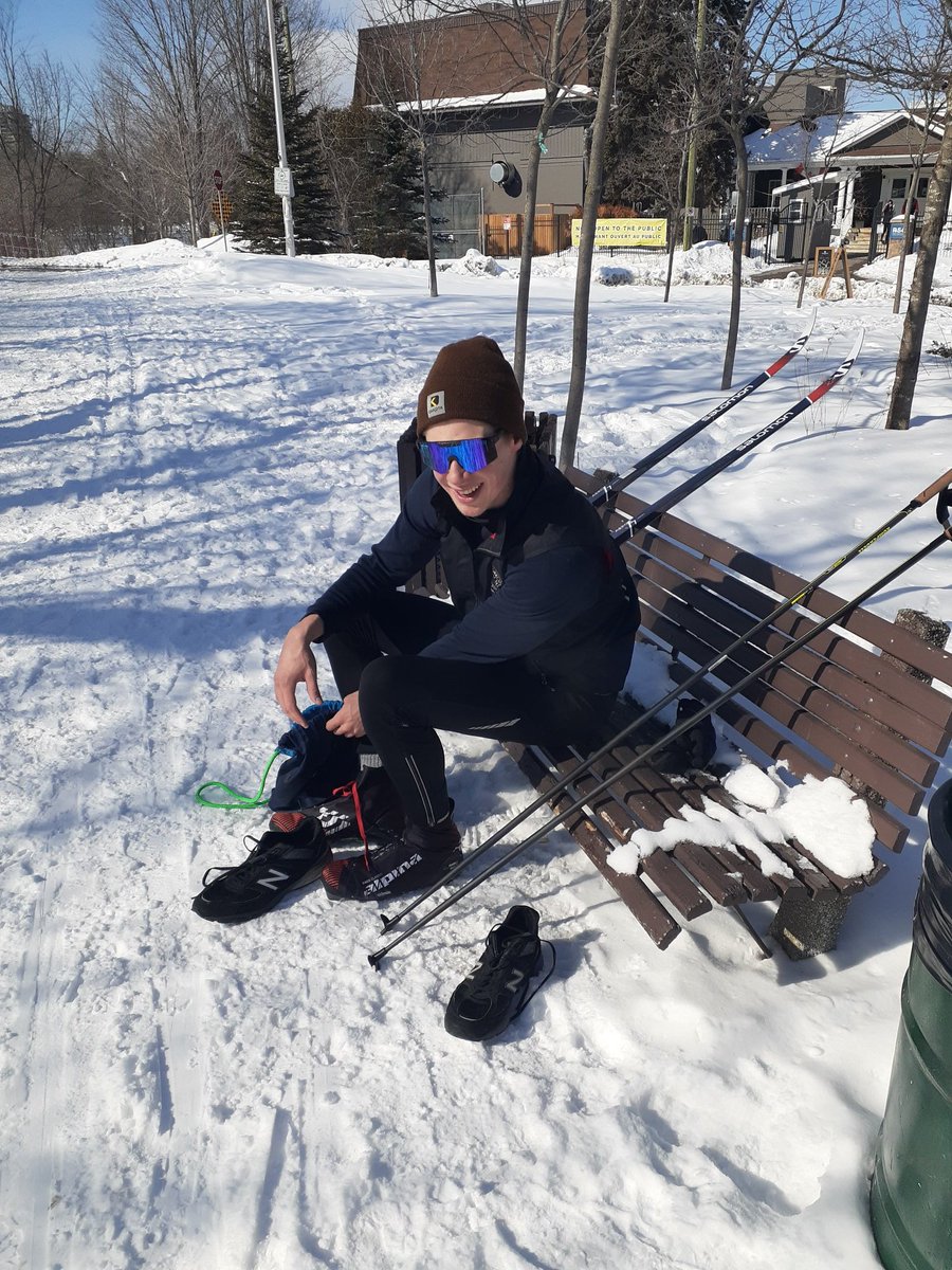 A rowing athlete from Ottawa U enjoying the sunshine while cross training on the RWT. Nice chatting!Great day to get out!!! <a href="/RideauWinter/">RideauWinterTrail</a>