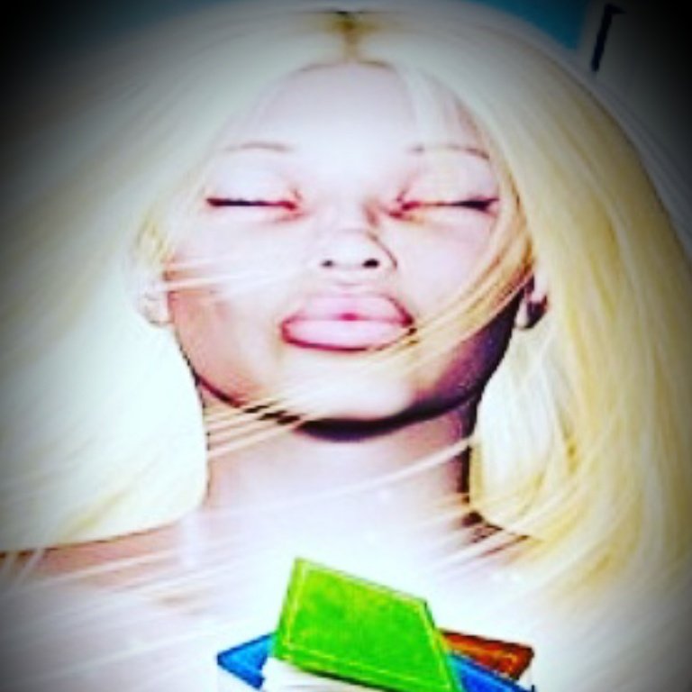 THE BOOKBABE tweet media