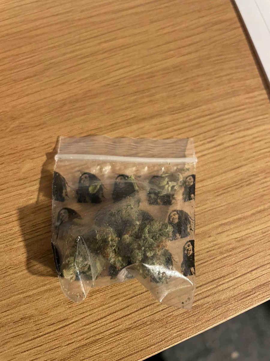 MPSHaringey's tweet photo. Project Taipan executed a Drugs Warrant in Northumberland Park. A large quantity of Class A and B Drugs found as well as items used for Supplying Drugs and a stolen vehicle. The 4 occupants have been charged and remanded to court! #projecttaipan #zerotolerance https://t.co/FjuvXp7RXr
