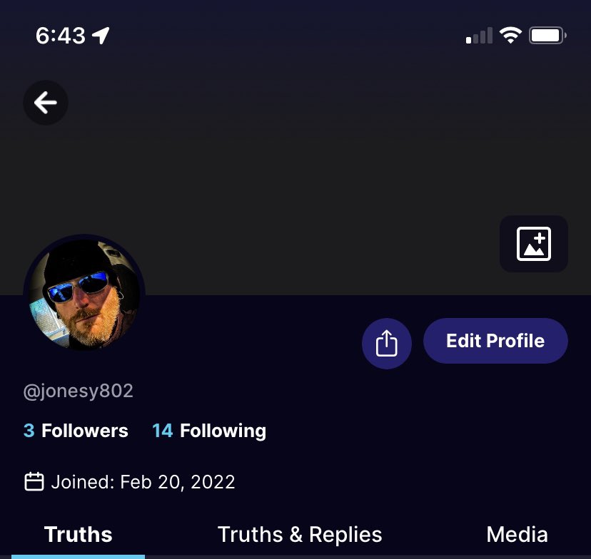 802unclesam's tweet photo. I’m about to leave this dumpster fire! Y’all know what to do! Go follow me on #TruthSocialApp #FreedomOfSpeech #FreeSpeech https://t.co/JxsgBx92Ru