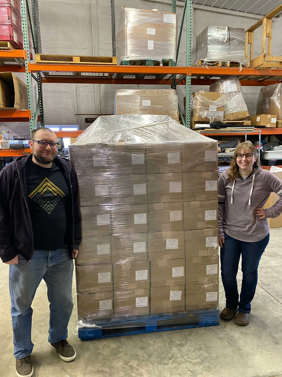 storemoreguns's tweet photo. 1,200 Rifle Rod kits are on their way to @RhinoMetals! 🤜 🤛 💪 👏 https://t.co/3KNOdH7W6h