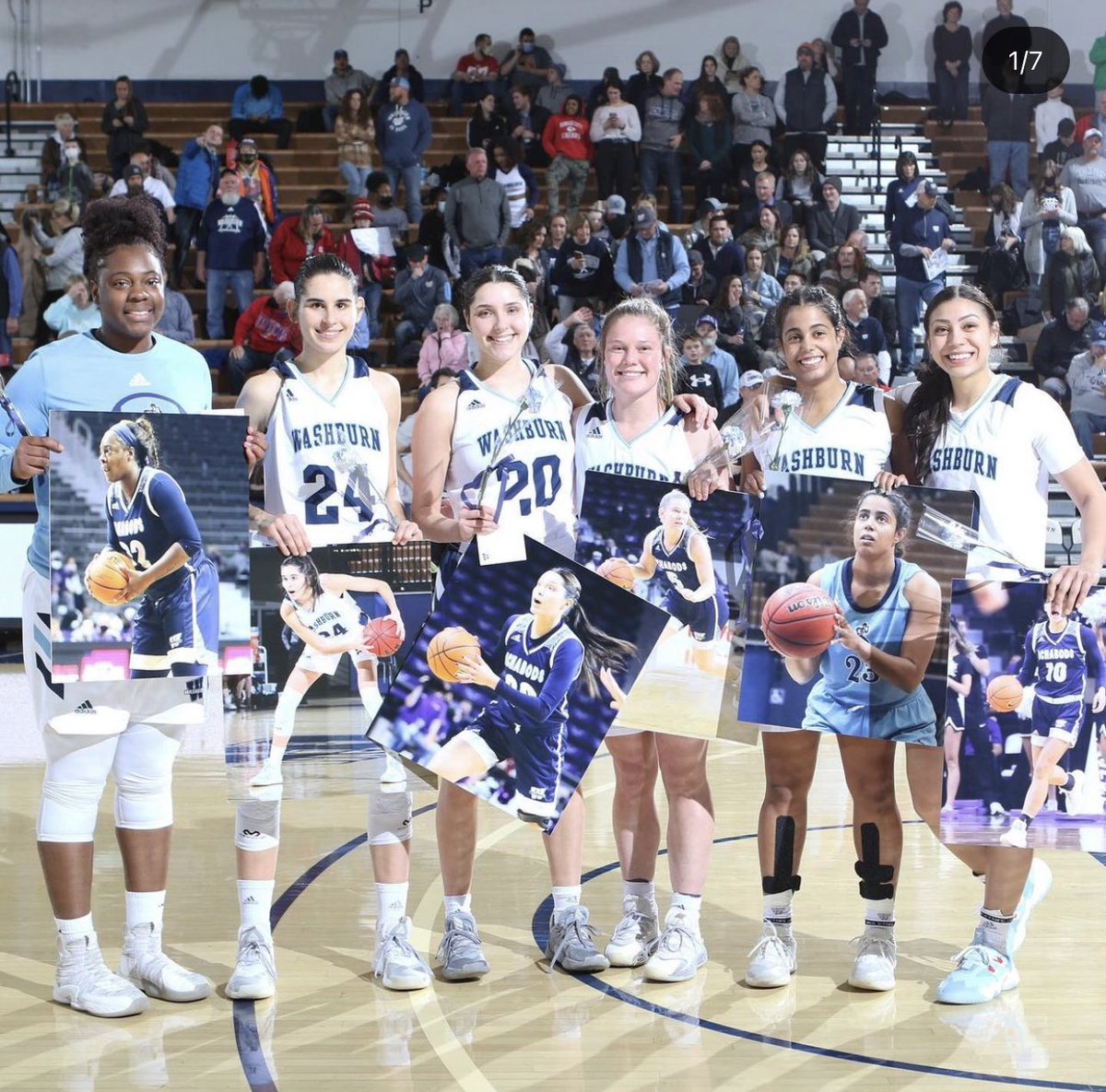 e_moneyyy4's tweet photo. An incredible group of girls who will forever hold such a special place in my heart. The finality of a season is never an easy concept to grasp, especially with 6 incredible seniors. Proud of this group. As always, Go Bods 💙🎩🤍 https://t.co/kVmKoMJjvY
