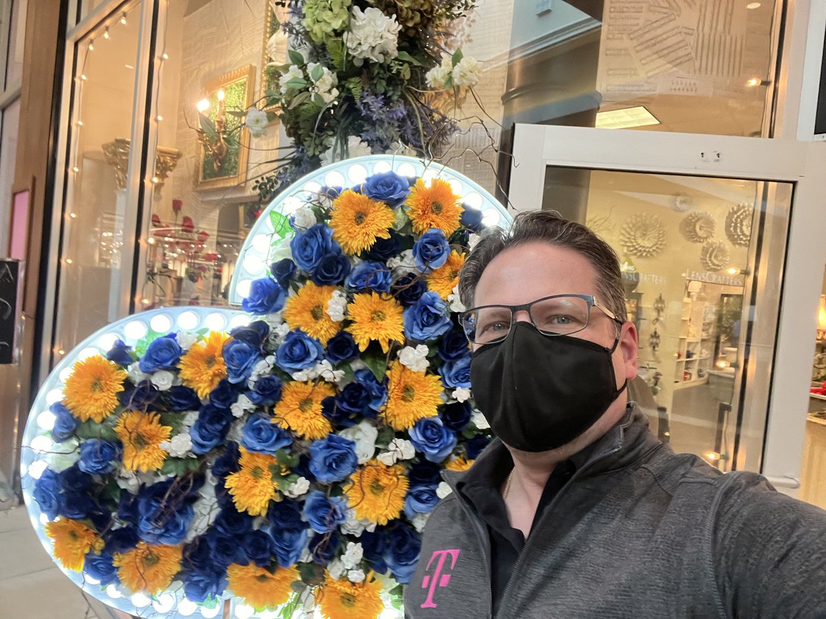 Ukraine we stand with you. 🙏🏻