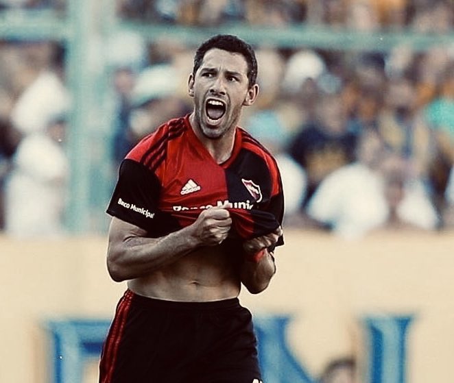 rojinegro_mundo's tweet photo. Como te extraño…😢❤️🖤 https://t.co/d8Dhjhpu8Q