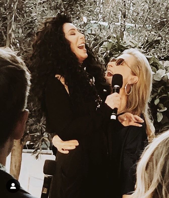 forolddames's tweet image. elas: