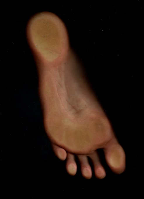 Watch SATANIC YØGA's leaked NSFW photo on TwXstars