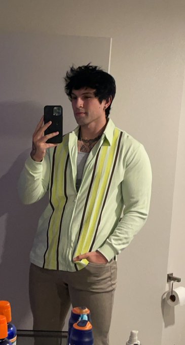 70s show https://t.co/L4jFDiskeo