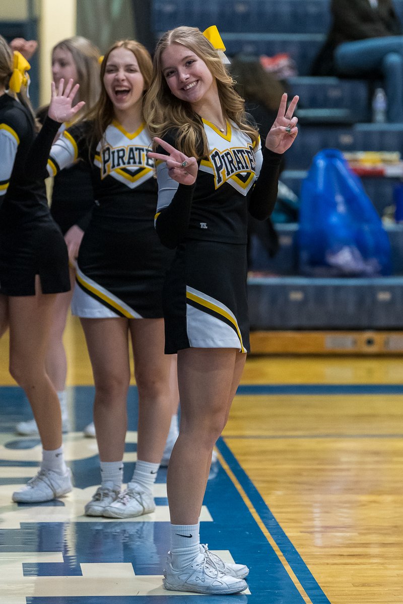 Oh, and never fear, I did get my 'greeting' ... <a href="/lilaszojka/">lila</a> <a href="/teddi_135/">Teddi Vonderau🦋</a> <a href="/cheer_brhs/">BRHS Cheer</a>