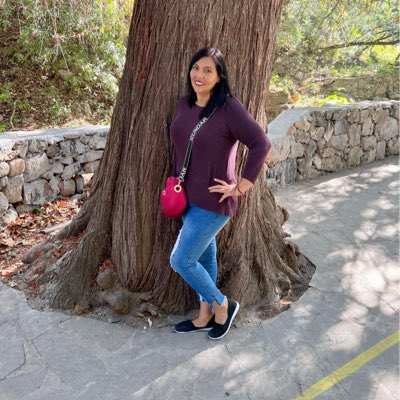 ClauQuintero86's tweet photo. #NuevaFotoDePerfil https://t.co/SA8Obc6q90