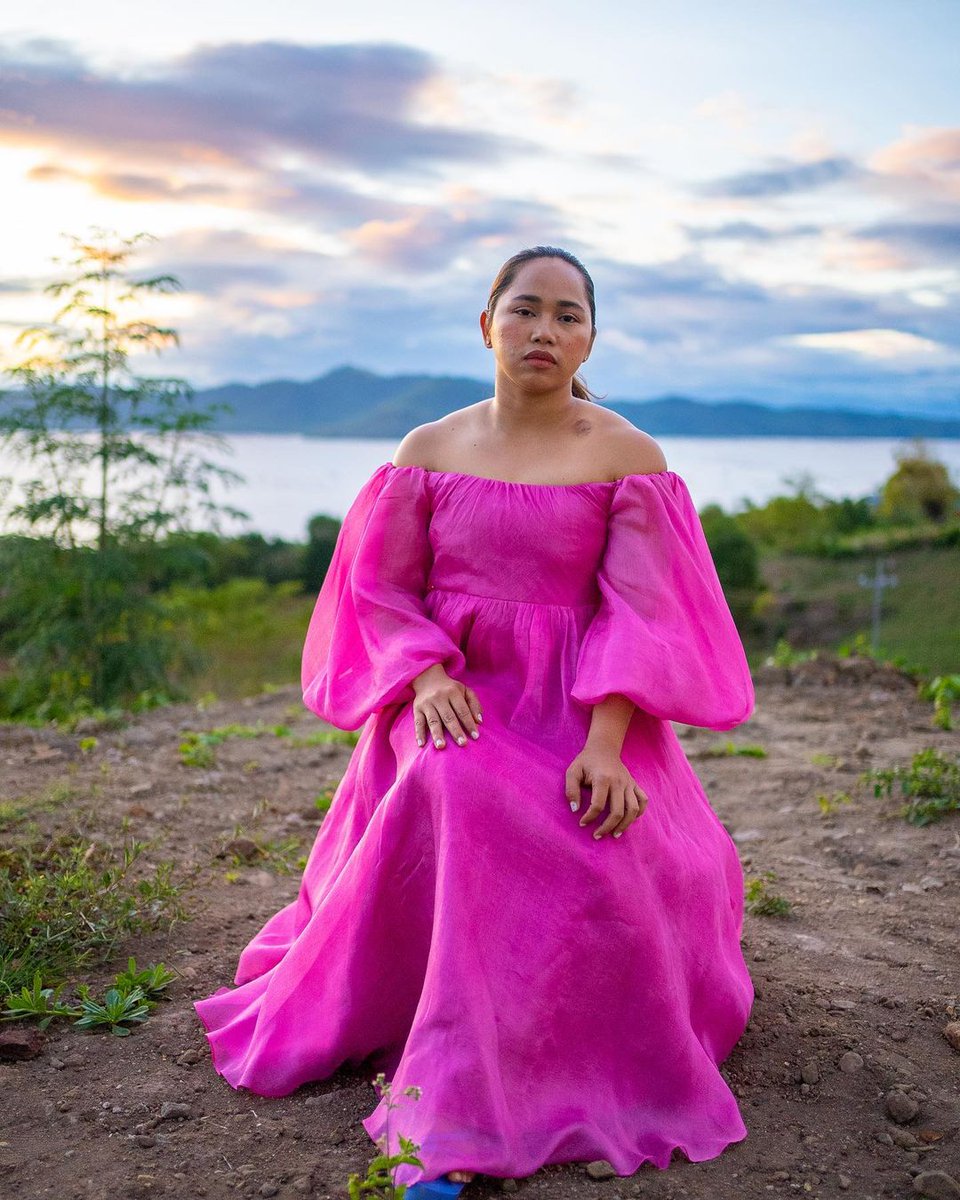 inquirerdotnet's tweet photo. LOOK: Wearing a pink dress, Olympic gold medalist Hilidyn Diaz channeled her inner Luisa Madrigal from the Disney movie "Encanto" in a photoshoot to celebrate her 31st birthday on Sunday, February 20.

📸Hilidyn Diaz/Instagram https://t.co/ZxvvxdjCpY