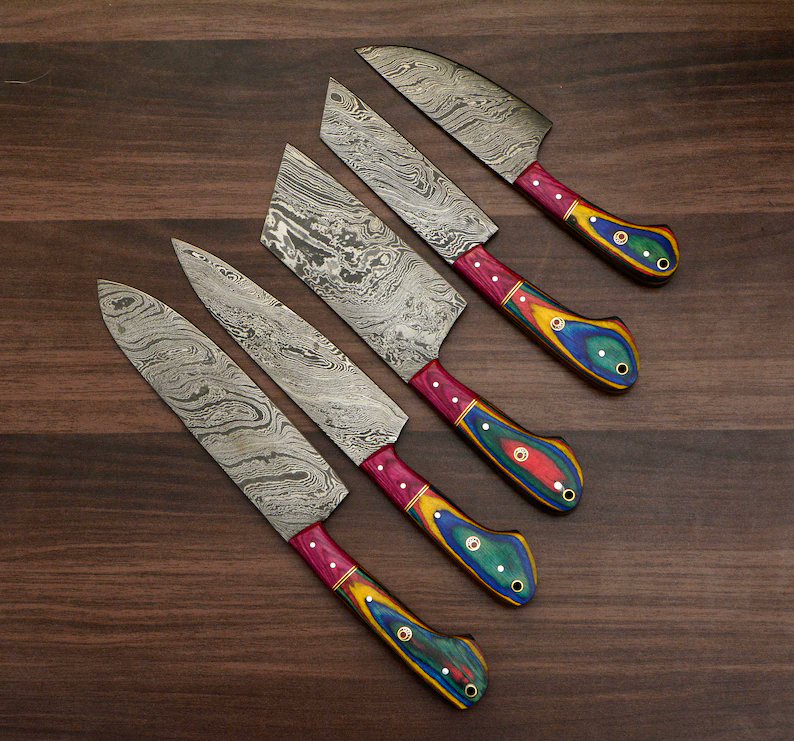 handiblade's tweet photo. Handmade Damascus steal Chef set Available for Order👇
https://t.co/AeJEy6KOwp

.
.
.
#chefset#chefknives#chefsets#handmade#Damascus https://t.co/UC8a4iPg2W