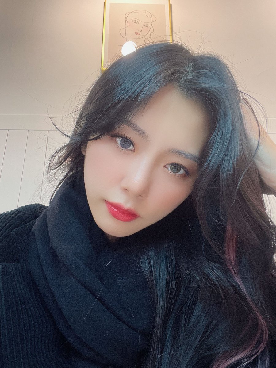 JIULOOKS's tweet photo. https://t.co/GNlfLxSL8O