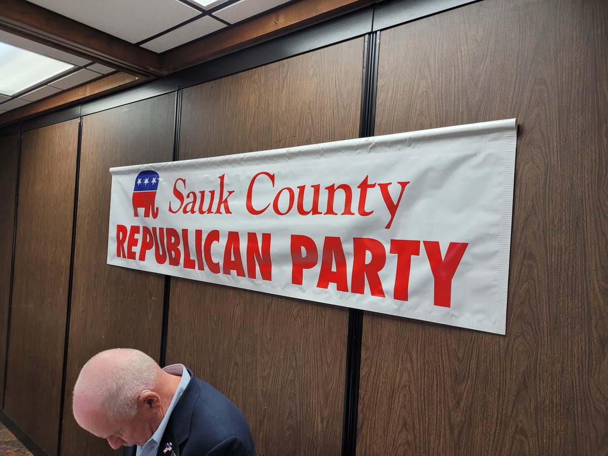 GarrityKenny's tweet image. Sauk County GOP 
Great turn out today at Marty's Steakhouse in Reedsburg ,
Ready to turn Wisconsin RED #LeanRight