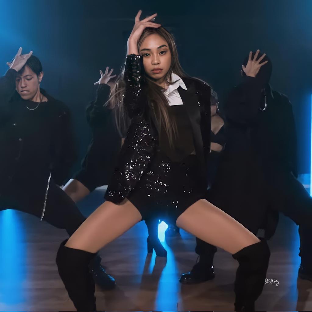 alg1622's tweet photo. Ang hot mo talaga bebe girl.

MAYMAY OurFEBoriteGirl
@maymayentrata07 https://t.co/OxZRy8SLZm