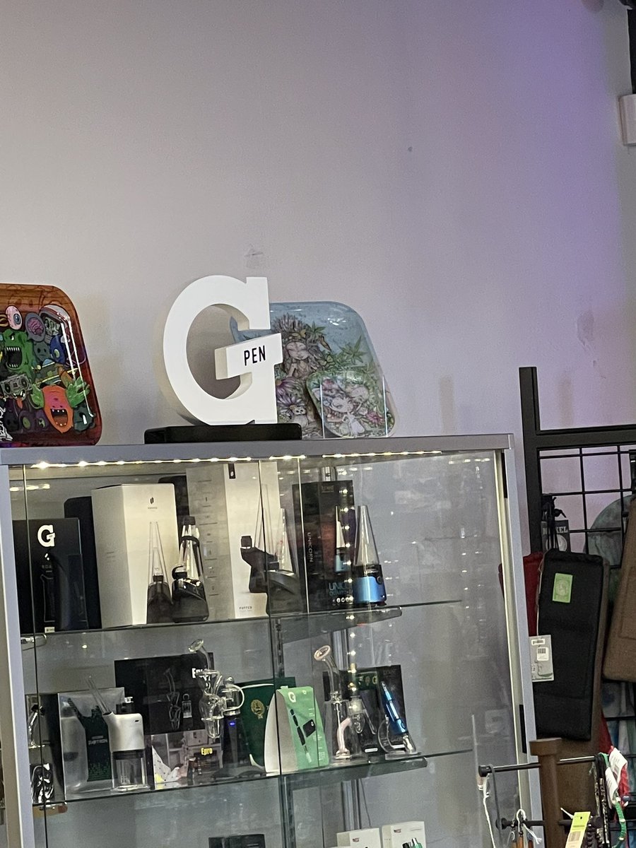 HTLBeatz's tweet image. We got these new G’s for our shop. I made my boss get them @dannygonzalez