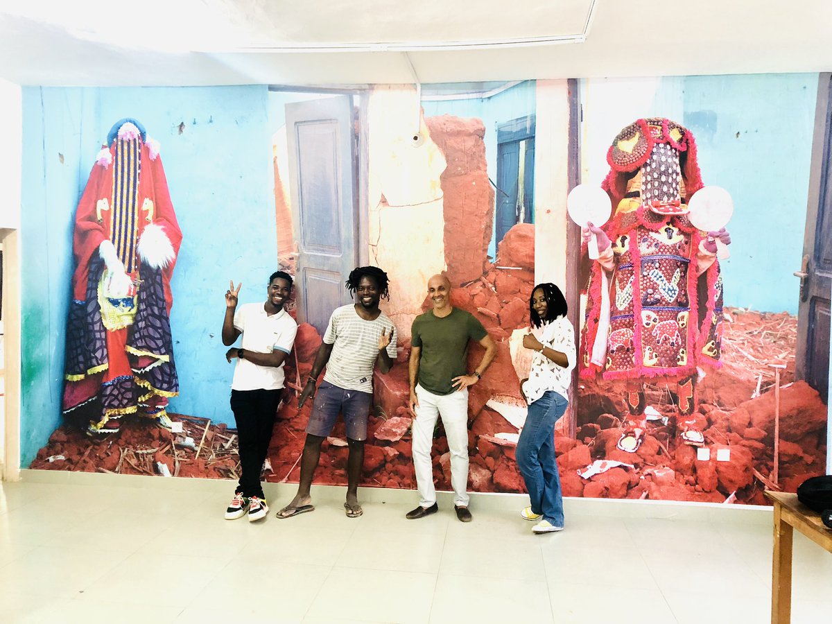 Daniel_ABIDJO's tweet photo. Si vous habitez à Porto-Novo, vous devez absolument voir cette expo. Recommandation spéciale. ❤️ https://t.co/L4Yn9jWBnh