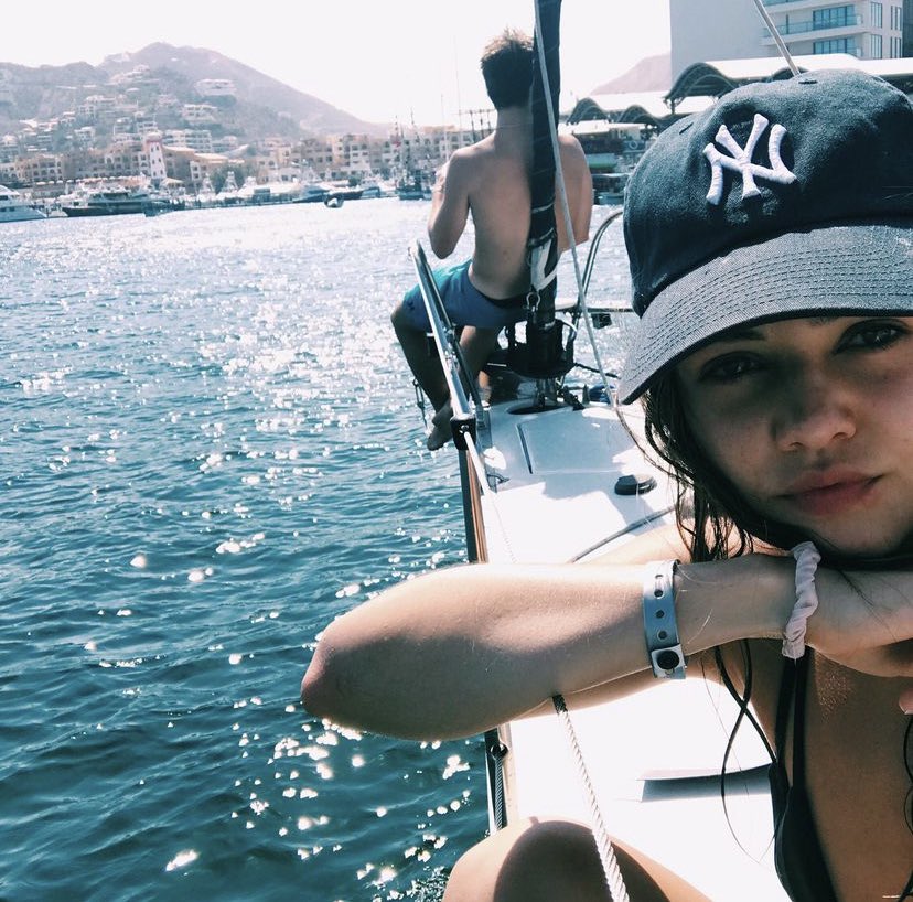 SelahRose posted:

Boat excursions with new friends! 

He’s a lot more adventurous than me