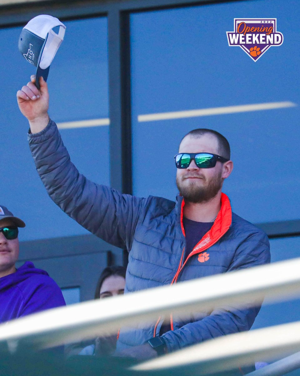 ClemsonBaseball's tweet photo. Today we welcomed back @beer_seth and many other former Tigers at DKS. 🐾 

Thank you all for your support! 👏 https://t.co/EVbiUa1Z2j