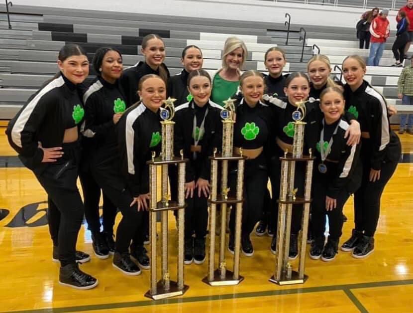 PHMSCougars's tweet photo. A BIG CONGRATS TO OUR STATE CHAMPION DANCE TEAM! πππ
1st place in Jazz, Pom, & Hip Hop!
GO COUGARS!
#PHcougarPRIDE #GoCougars https://t.co/j7kTU96DUF