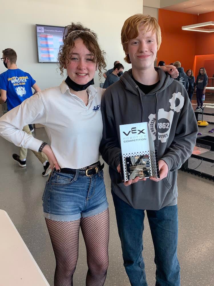 Hesston Robotics tweet media