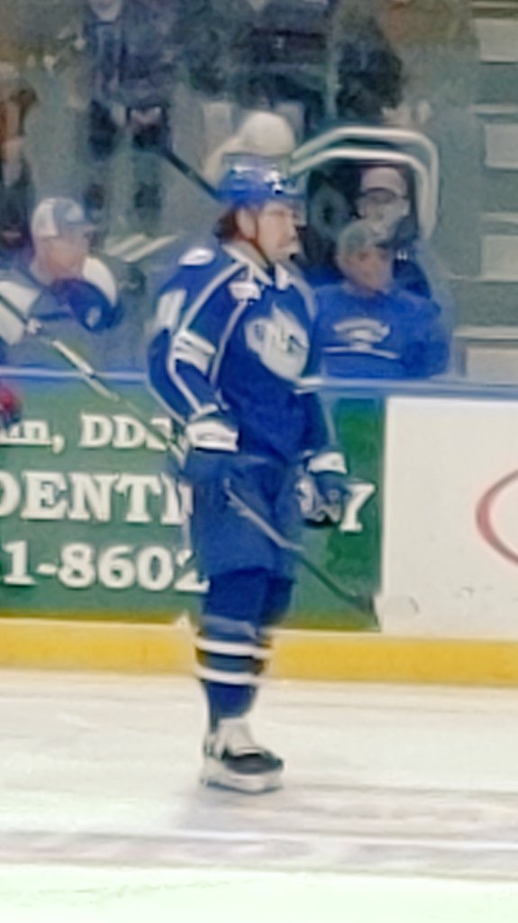 LikeLinus22's tweet image. Remi Elie has the best greasy flow on the Crunch and it's incredibly hawwt. #CrunchSocial