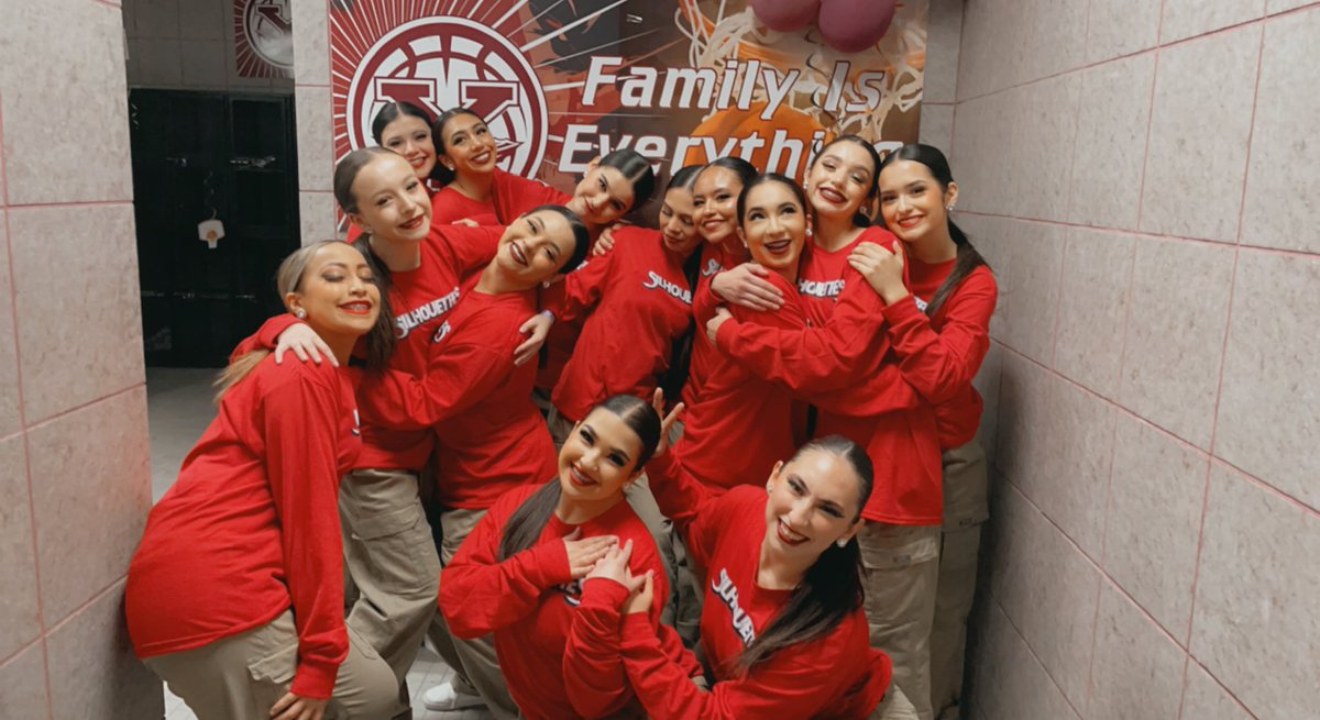 HanksDance's tweet photo. So proud of these girls! They have gone through it all this year and still managed to make every performance count. We had tough competition today! Congratulations to all our competitors you all killed it.
1st Hip Hop
3rd Hip Hop
3rd Contemporary 
3rd Pom
💪🏼🤞🏼💃🏻❤️🛡⚔️🏰 https://t.co/sT2o8o3shf