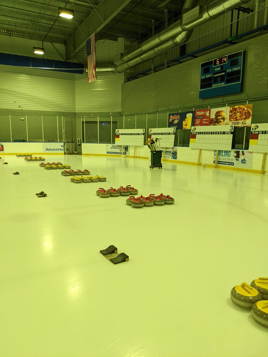 JimmyBurd's tweet photo. Saturday night at the @TampaCurling #curling #curlingisfun https://t.co/RXARLJZONg