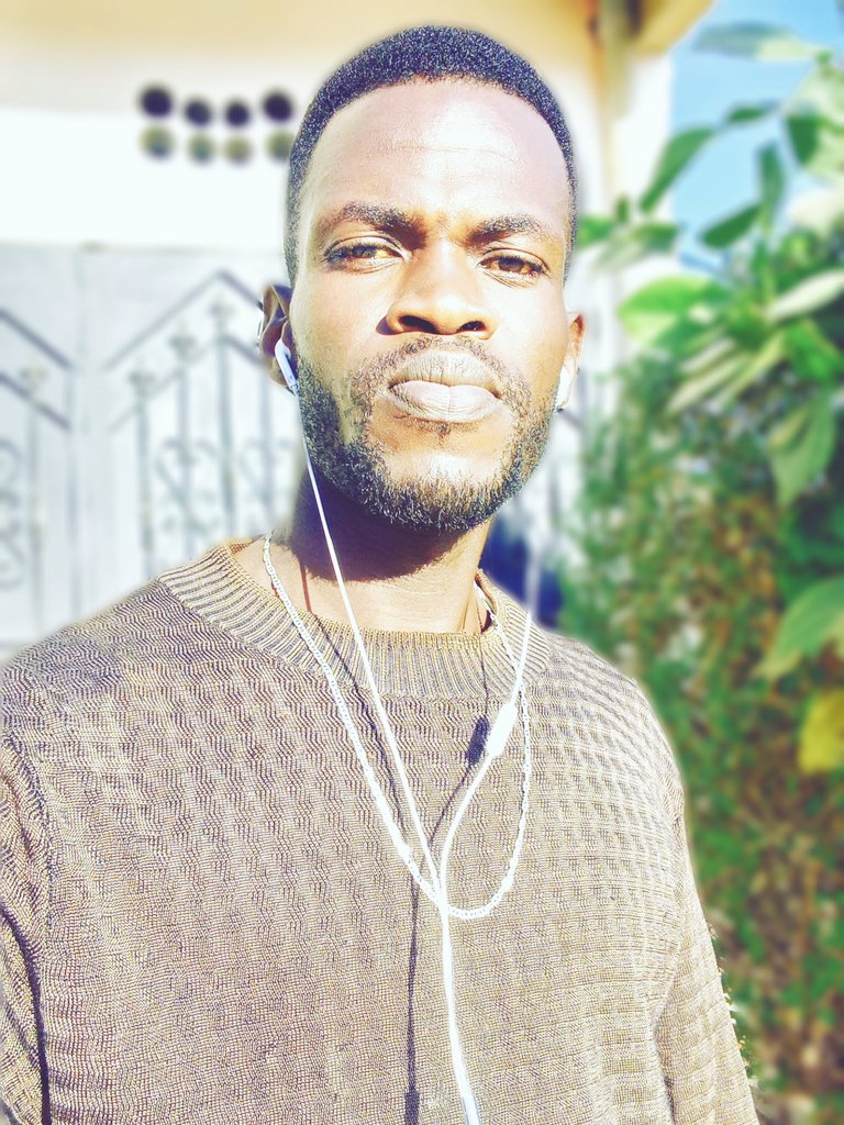 Mustaf1404's tweet photo. "My enemies are not so strong, the proof they left me alive" 😉💪
#Mus'Taf221🇸🇳 https://t.co/ciFv6SnMFn