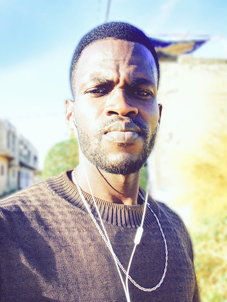Mustaf1404's tweet photo. "My enemies are not so strong, the proof they left me alive" 😉💪
#Mus'Taf221🇸🇳 https://t.co/ciFv6SnMFn