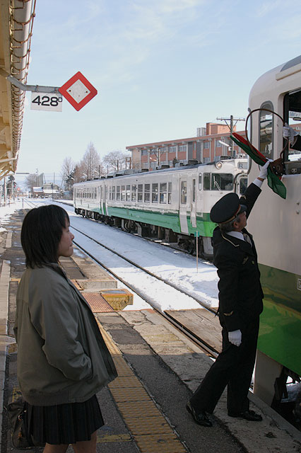 長年鉄道の写真を撮り続けている方が語る Snsに写真を上げるという行為 についての体験談が興味深い Togetter