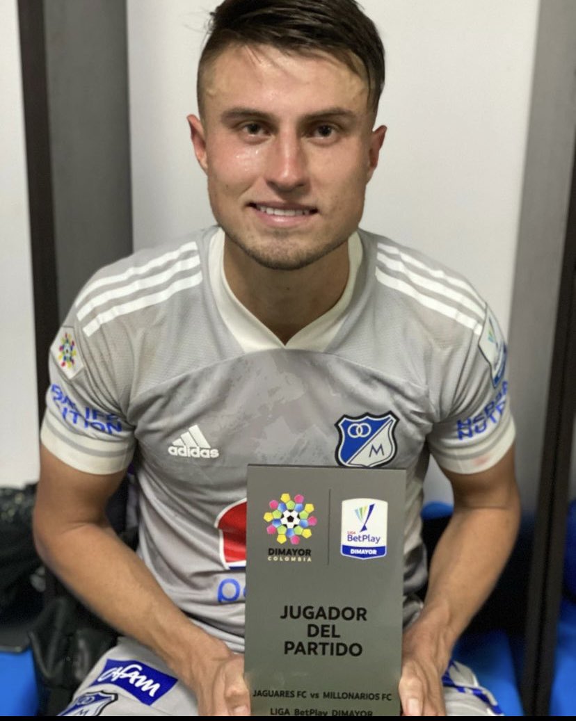GarciaJuanK6's tweet photo. Solo quiero ser campeón!! 

A tod@s los que me han apoyado siempre: gracias! @MillosFCoficial https://t.co/HXOBarVVSU